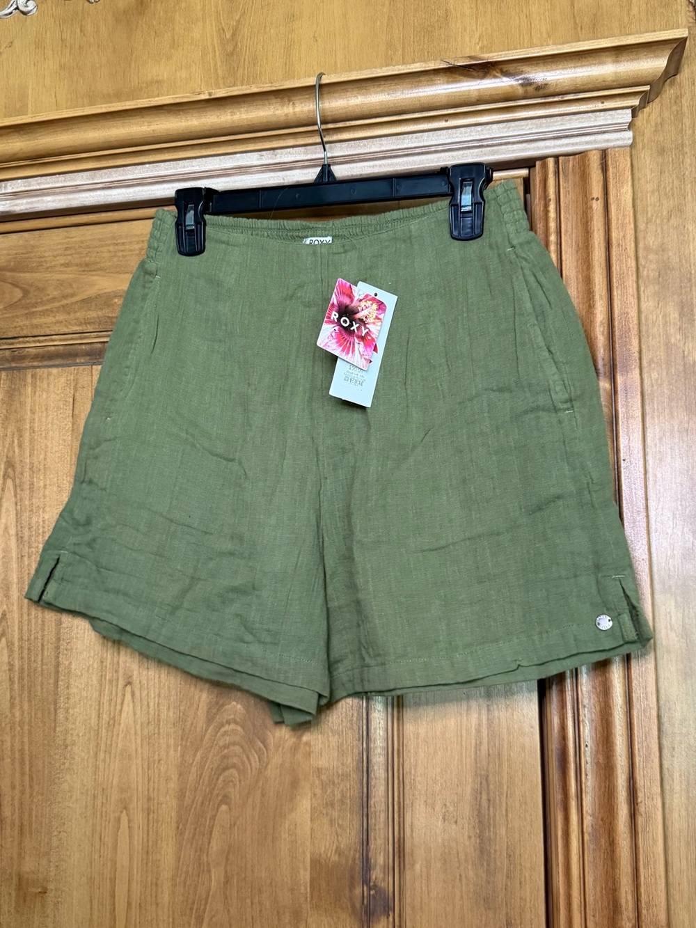 NWT Roxy Over the Sun Olive Green Gauze Shorts Size Medium Beach Vacation
